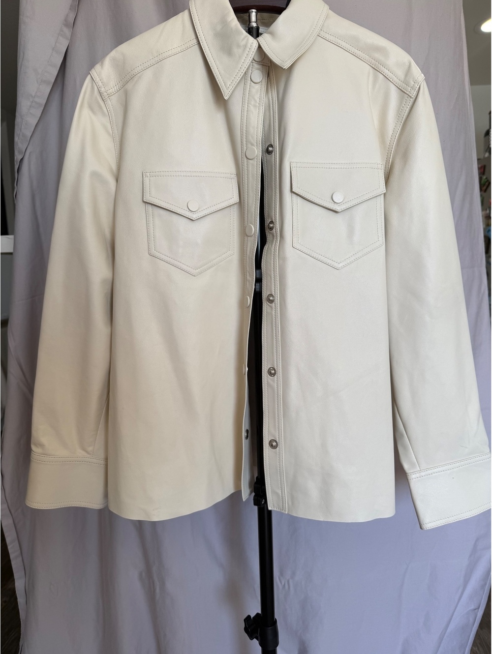 L'Academie Aylah Faux Leather Blouse Shirt Jacket Cream Beige Women's Size S - Picture 7 of 7